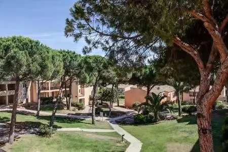 4p Vue Piscine St Raphael Valescure - Au Coeur Des Golfs Lägenhet