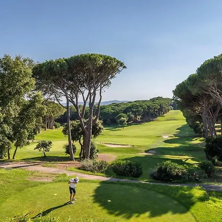 4p Vue Piscine St Raphael Valescure - Au Coeur Des Golfs Lägenhet *